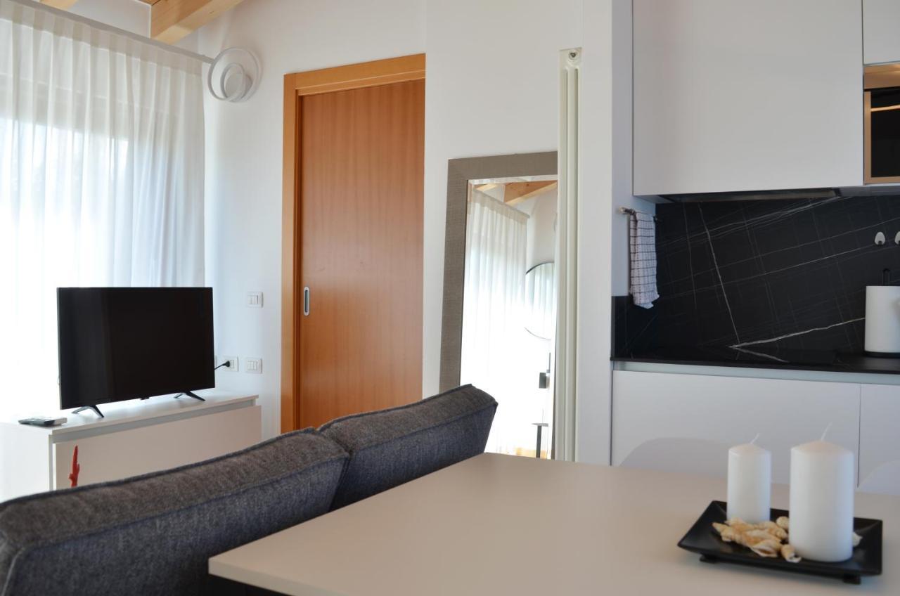 Golf Jesolo Village ➔ Attico Con Piscina Экстерьер фото